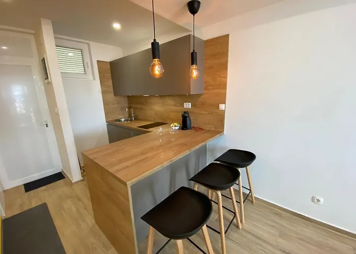 F&j سفيتي فيليب ياكوف