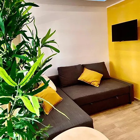 Apartment F&j