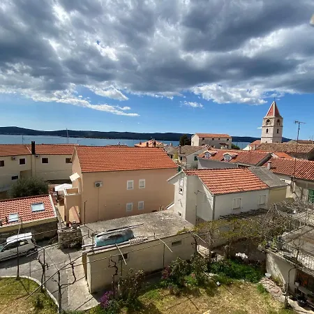 F&j Apartman Sveti Filip i Jakov
