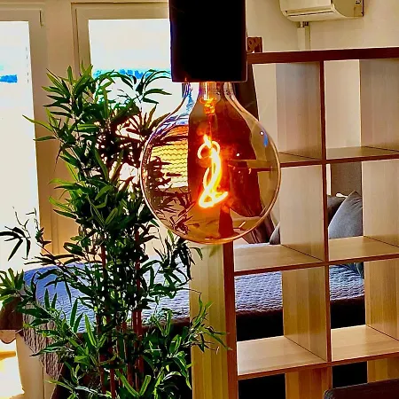 F&j Apartment *